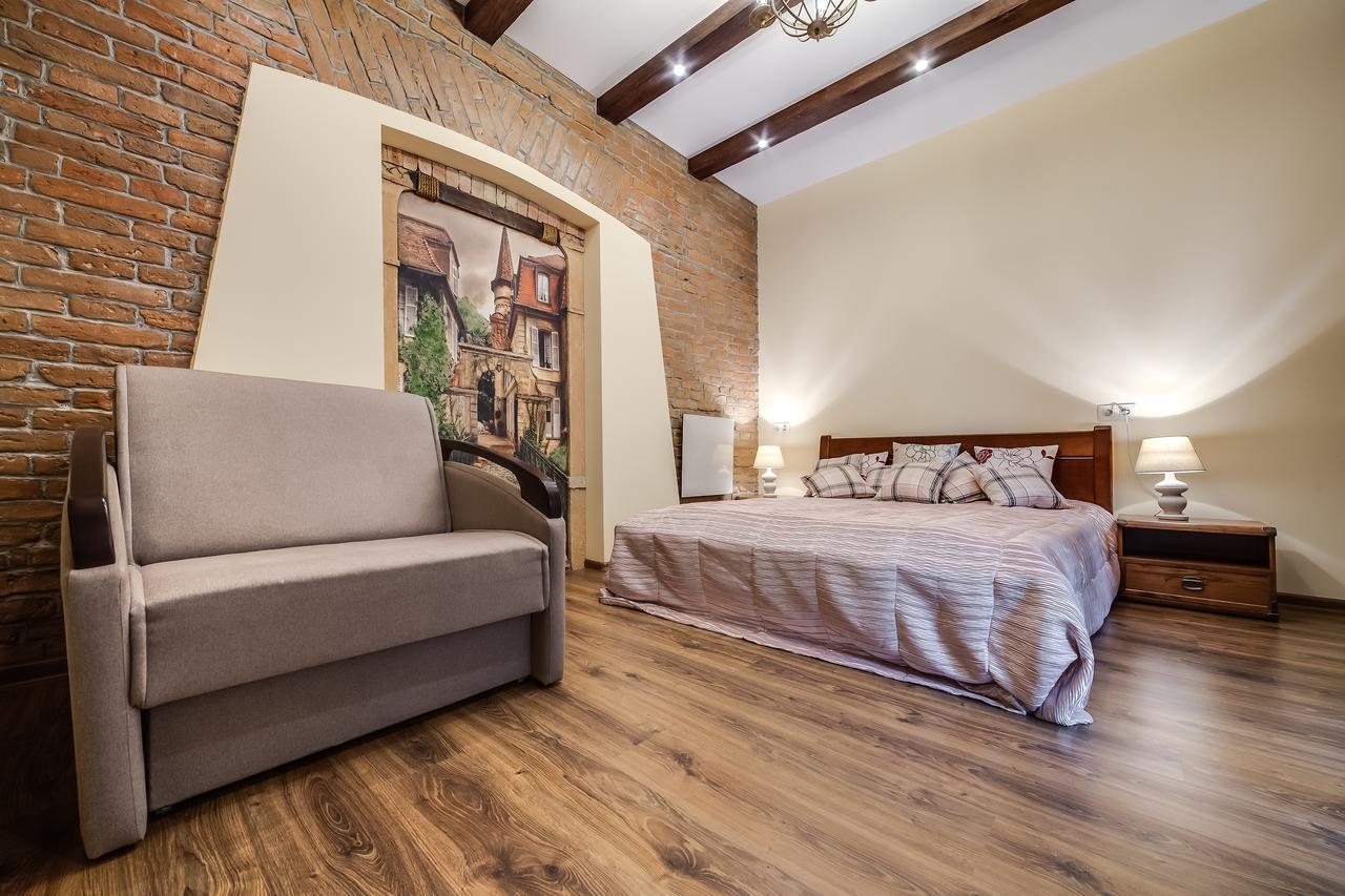 Vip Castle Apartmens Lviv Eksteriør billede